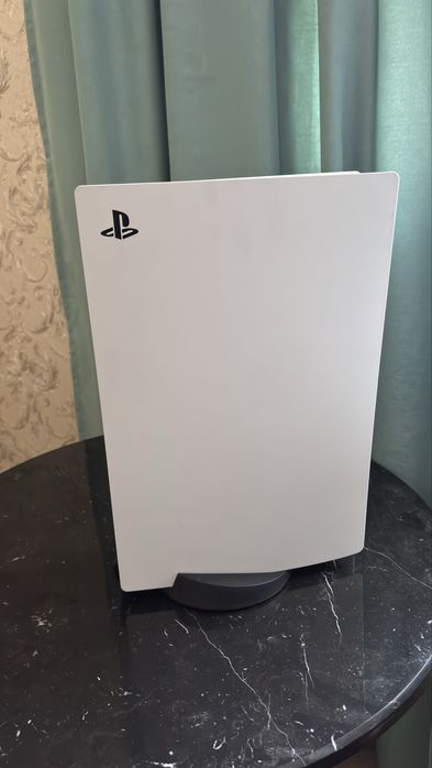 Sony PlayStation 5 Fat + 2 геймпада + Игры