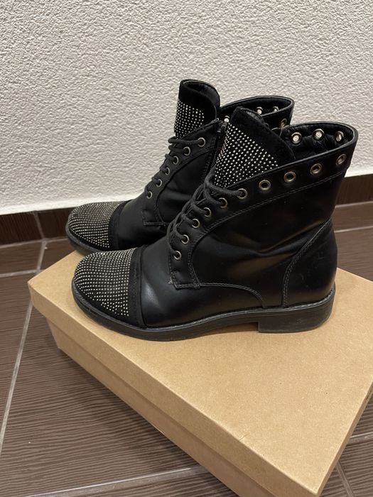 Дамски боти