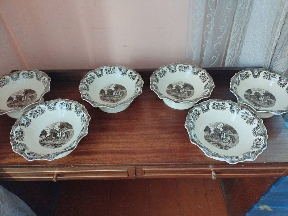 Блюда из серии старая Англия