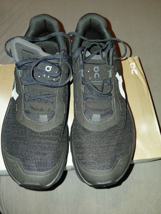 Adidas femei  Cloudmonster Void