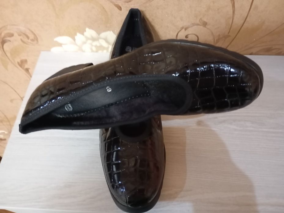 Туфли привозные внутри  утепленные