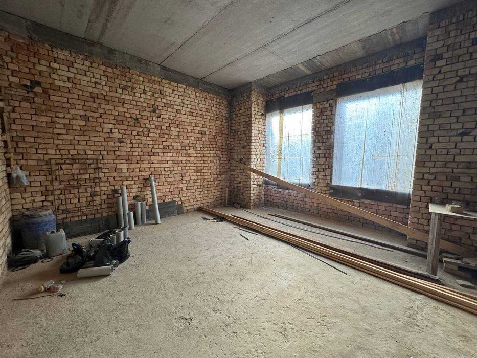 Продаётся просторный 2-этажный дом коробка | Ховли | Дом Uchastka