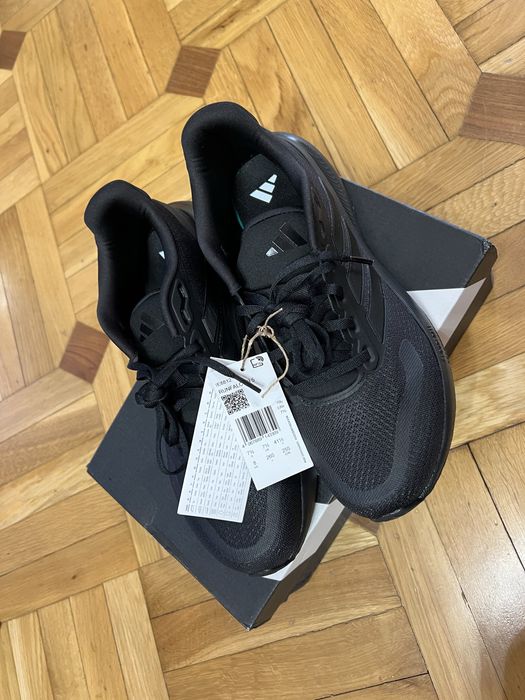 Adidași Adidas negri