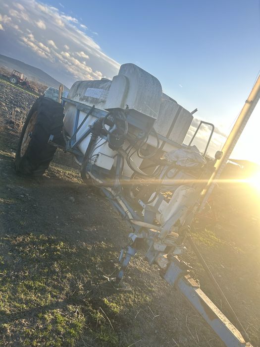 Cisterna apa,combinator ,macara