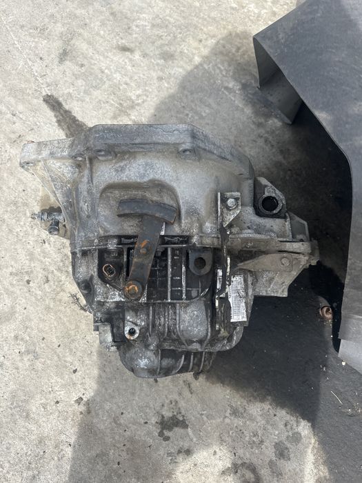 Cutie viteze renault master 6 trepte fara senzor avem si cu senzor