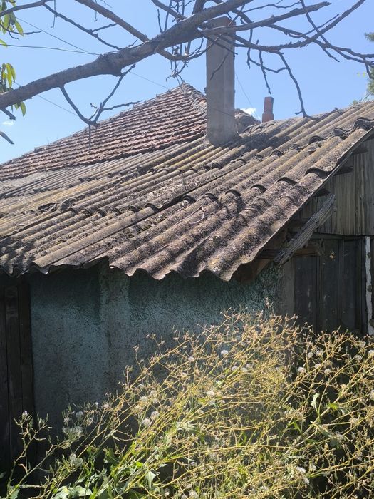Casă bătrânească cu teren 1.303 mp – Gălbinași, Tăbărăști, Buzău