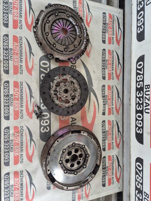 Kit ambreiaj Peugeot 307 1.6 hdi masa dubla an 2004