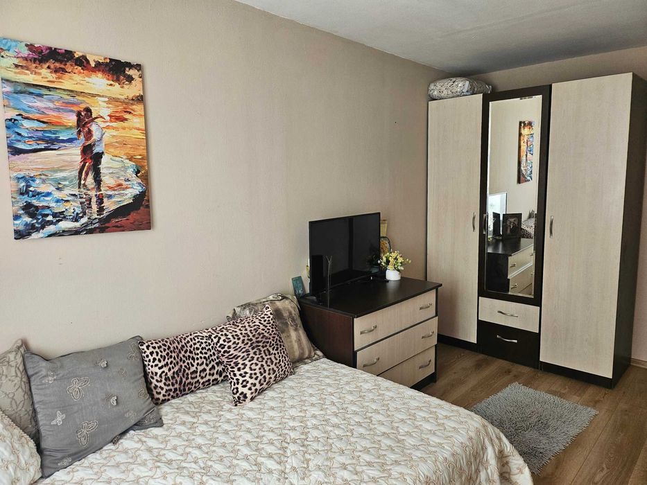 Тристаен тухлен в района на Чаталджа