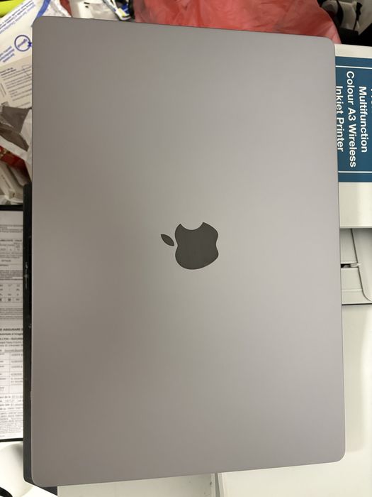 MacBook Pro 16" (2021) M1 Pro, 16GB RAM, 512GB SSD