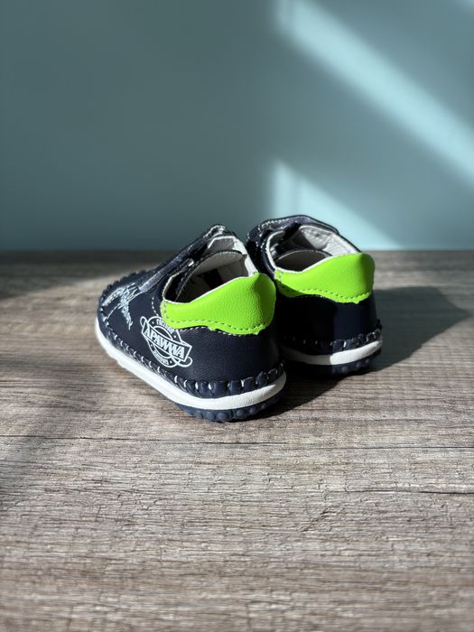 Детски обувки и сандали