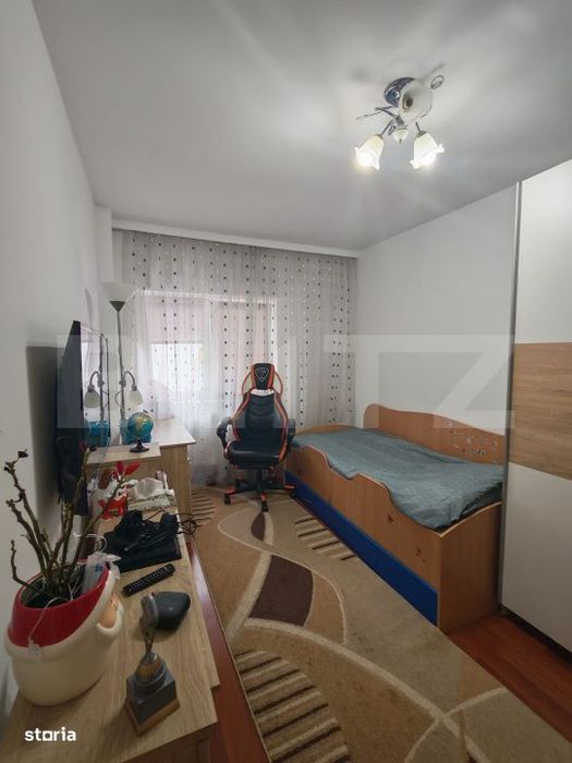 Apartament cu 2 camere, decomandat, 55 mp, zona Materna