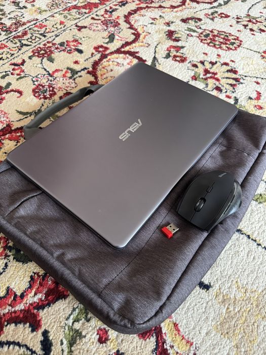 Ноутбук ASUS VivoBook