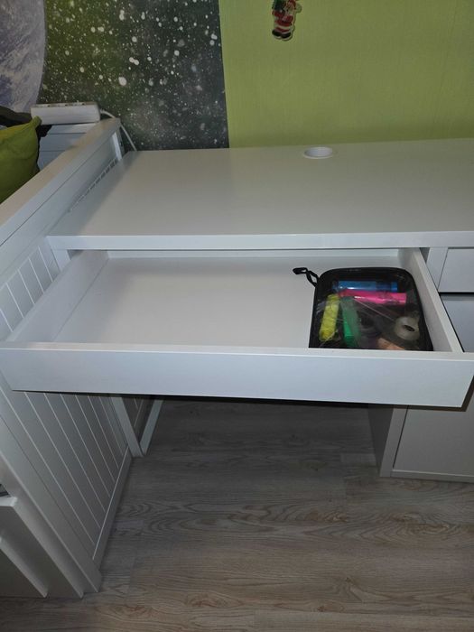 Бюро от Икея  99лв.