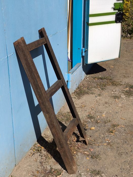 Лестница металлическая лесенка