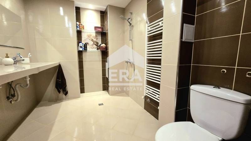 Продава се Четиристаен апартамент в Велико Търново, Център - 148 кв.м за 929 €/кв.м - Снимка #10