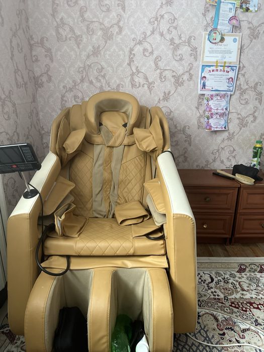 Продам массажное кресло