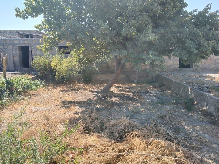 Участка сотилади