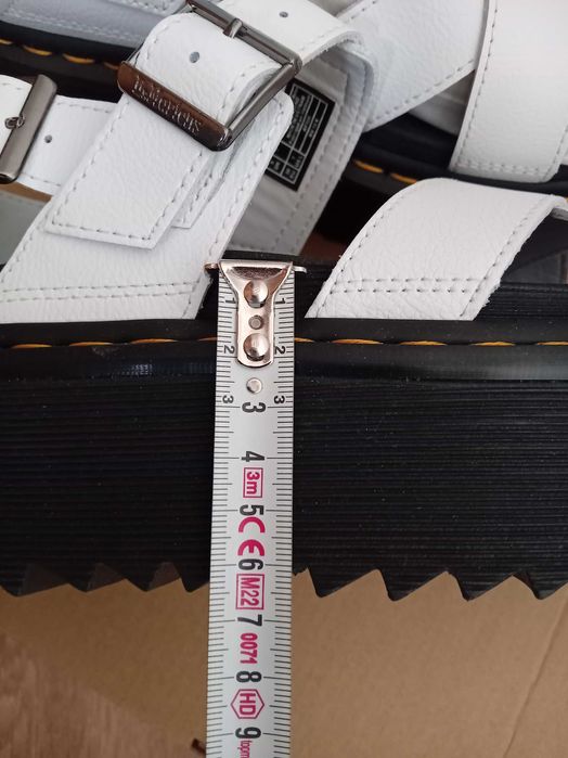 Dr.Martens N38 Нови сандали