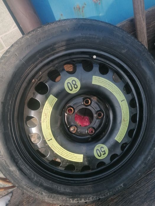 Резервна гума патерица