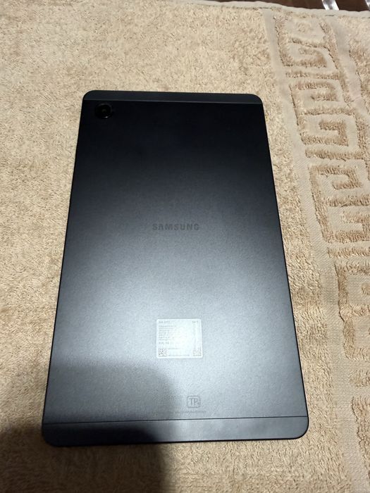 Продам планшет срочно , почти новый