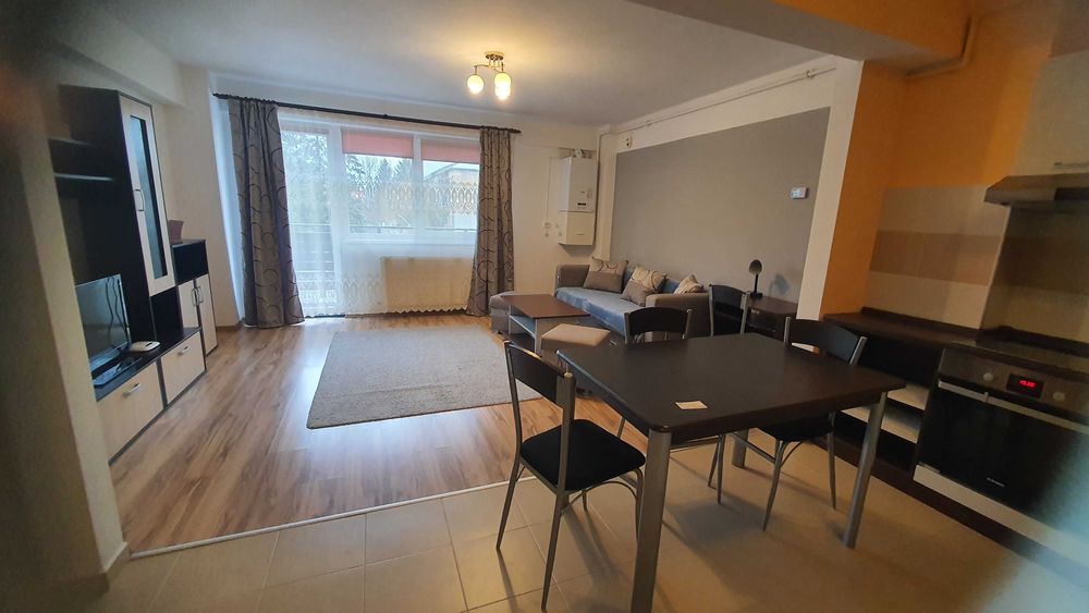 Garsoniera mobilata,cu parcare proprie ,bloc cu lift,  zona M.Viteazul