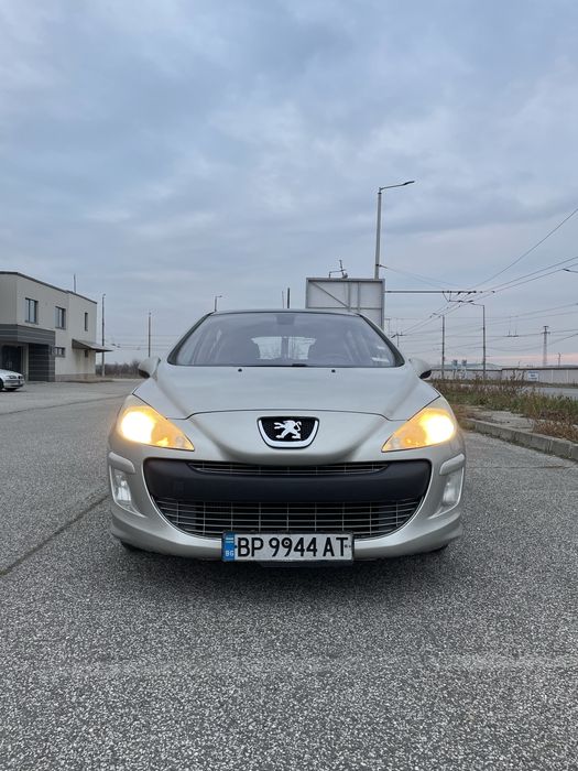 Пежо 308 1,6 HDI* Панорама* Автопилот