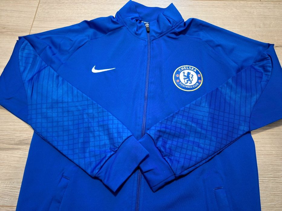 Футболен анцунг на Челси!Промо!