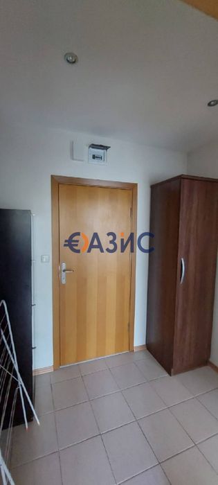 Продава се Двустаен апартамент в к.к. Слънчев бряг - 60 кв.м за 1205 €/кв.м - Снимка #4