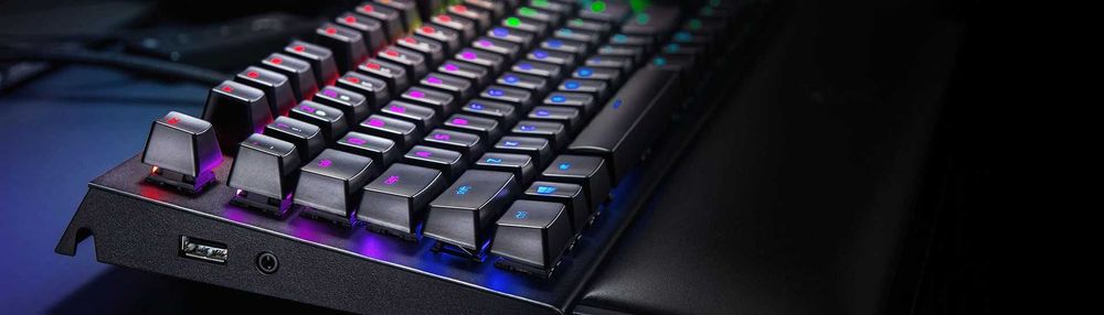 Tastatura Gaming Mecanica Razer BlackWidow Elite RGB 1.3 kg - sigilata