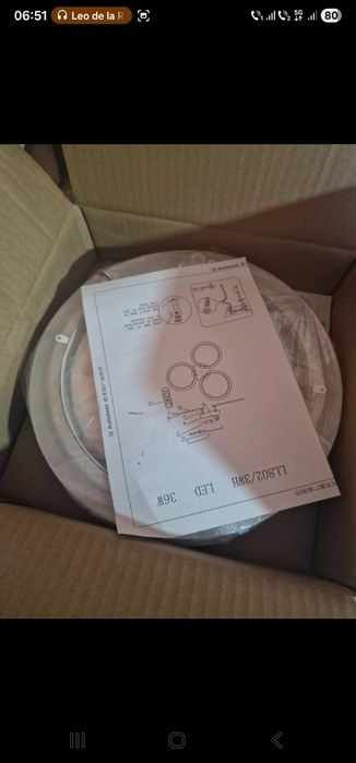 Vând lustre led noi