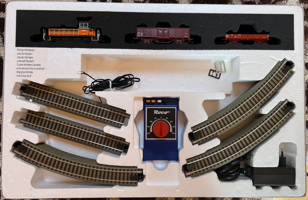Trenuleț electric ROCO Analogue Starter Set HO 51156 SNCF