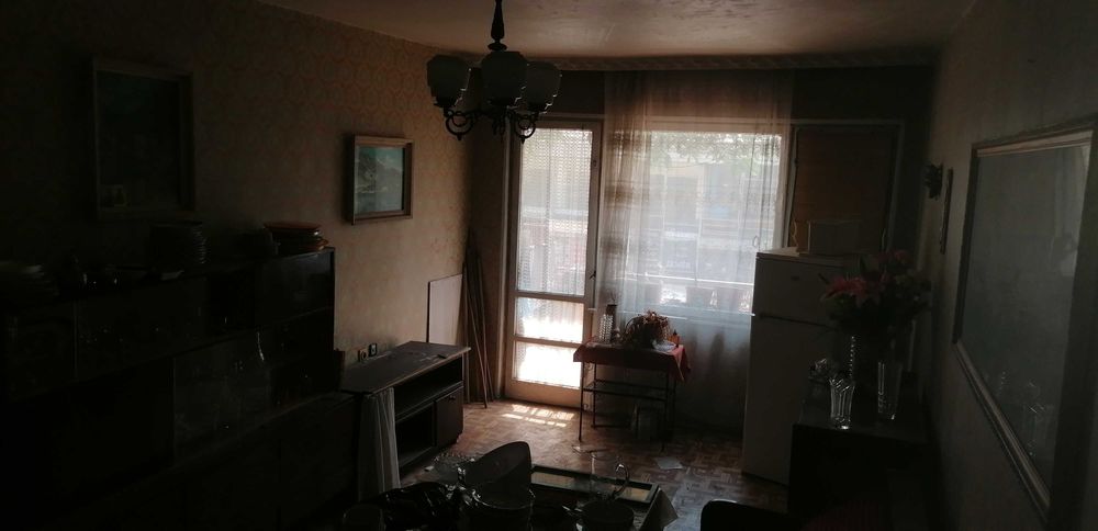 Продавам апартамент в центъра на гр. Хасково 0885661261