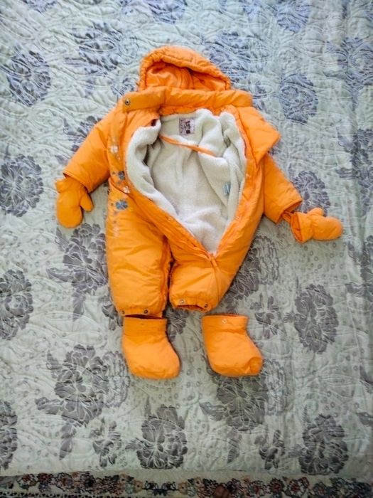 Детский комбинезон. Зима- весна