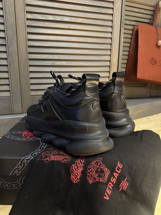 Versace Chain Reaction