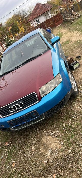 Vand sau dezmembrez audi a4b6 2.0 benzina ..masina nu da scanteie