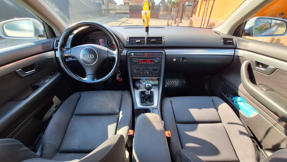 Vand Audi A4 B6 2003