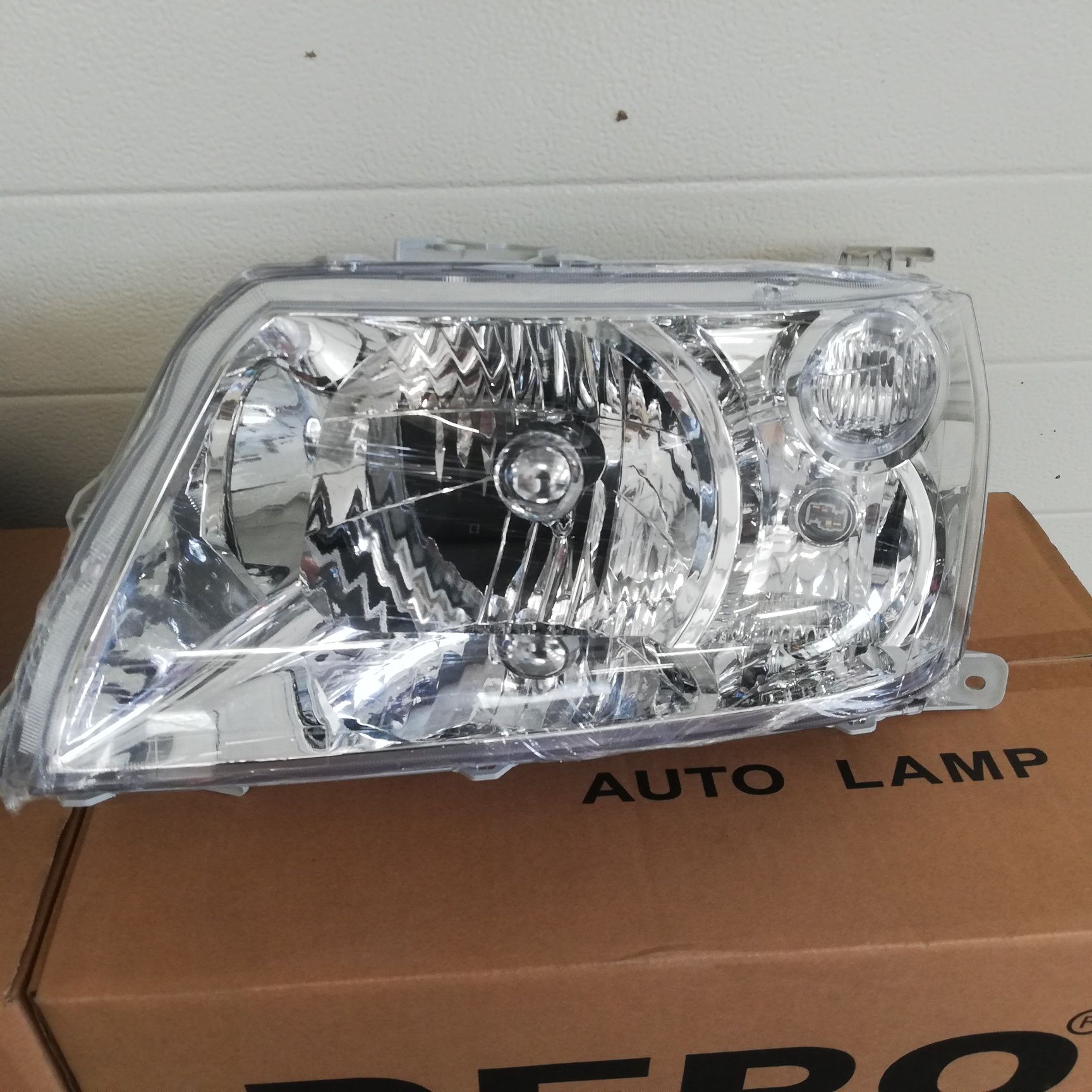 Фарове за SUZUKI GRAND VITARA /2005-2015/ гр. Харманли • OLX.bg