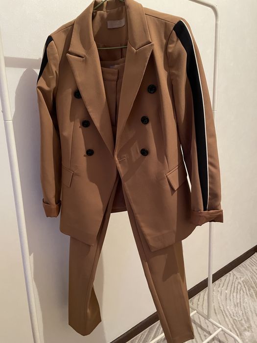 Костюмная двойка