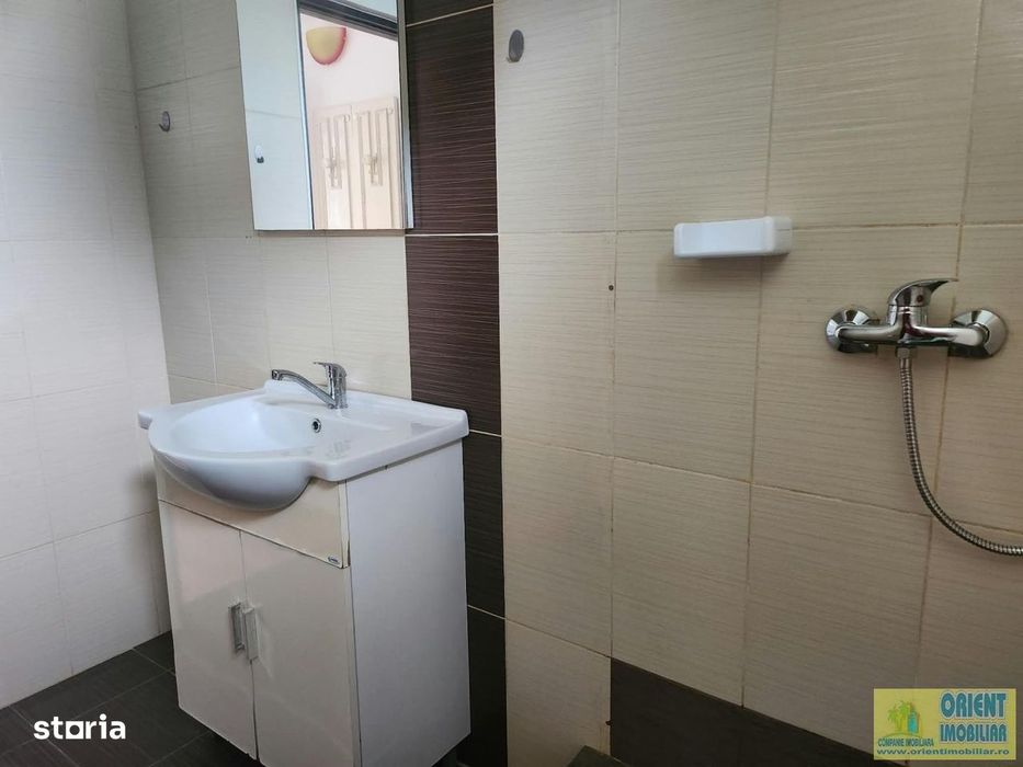Eforie Nord, vila P+1, 7 camere, gaze, inchirieri