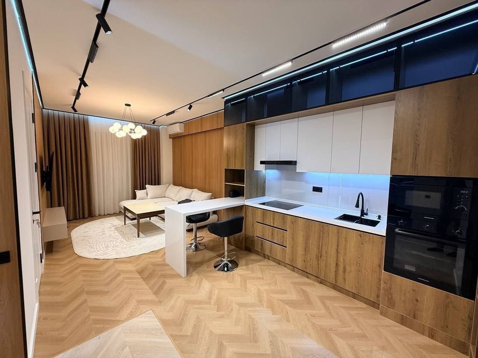 Akay City Продается 2 комнатная квартира ремонт ул К.Ниязова,метро