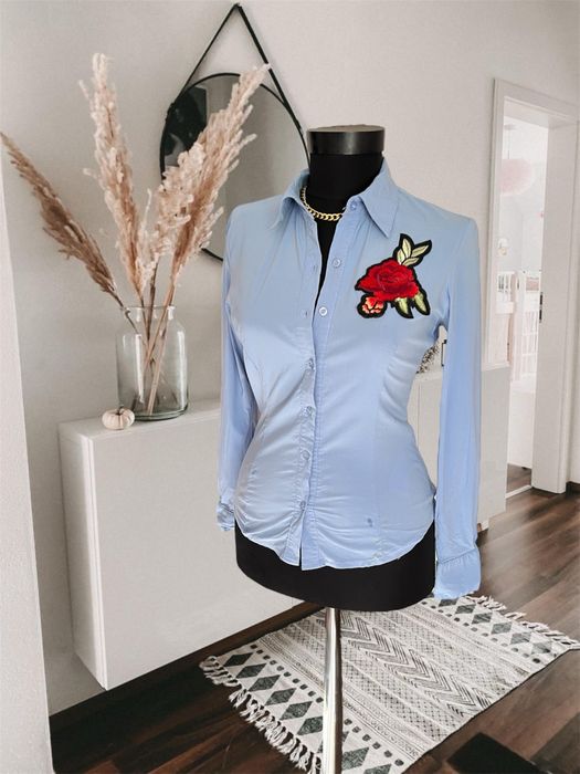 Camasa slim fit albastra cu trandafir XS