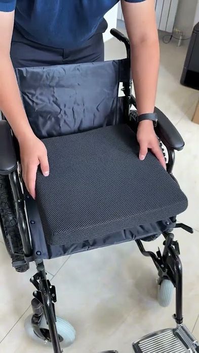 Инвалидное кресло