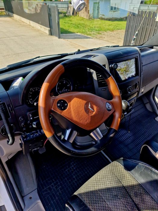 Mercedes Sprinter 8+1