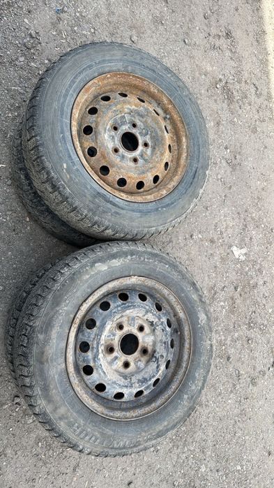 Продам шины с дисками на 14