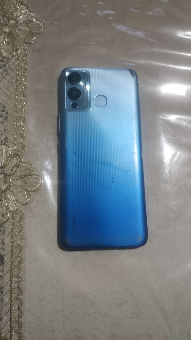 Infinix hot 12 play 4/64