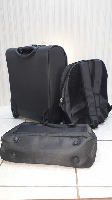 Комплект за пътуване 3 в 1  (куфар, чанта за лаптоп и раница)