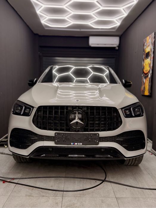 Промоционално фолиране на автомобили