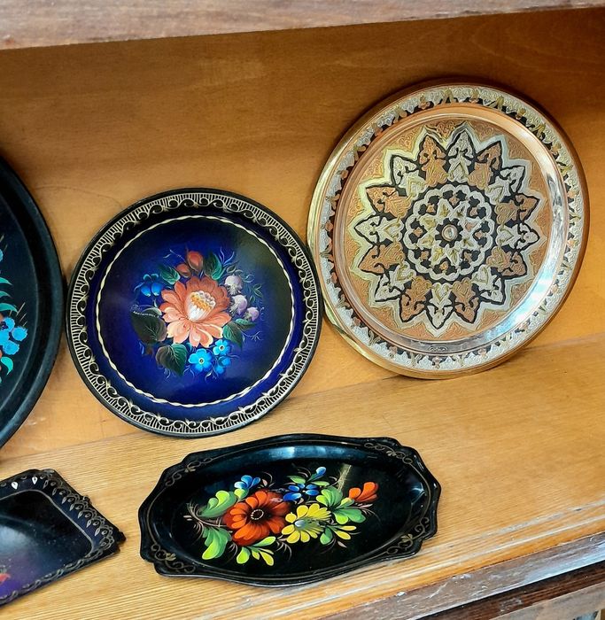 Жестяные подносы эпохи СССР