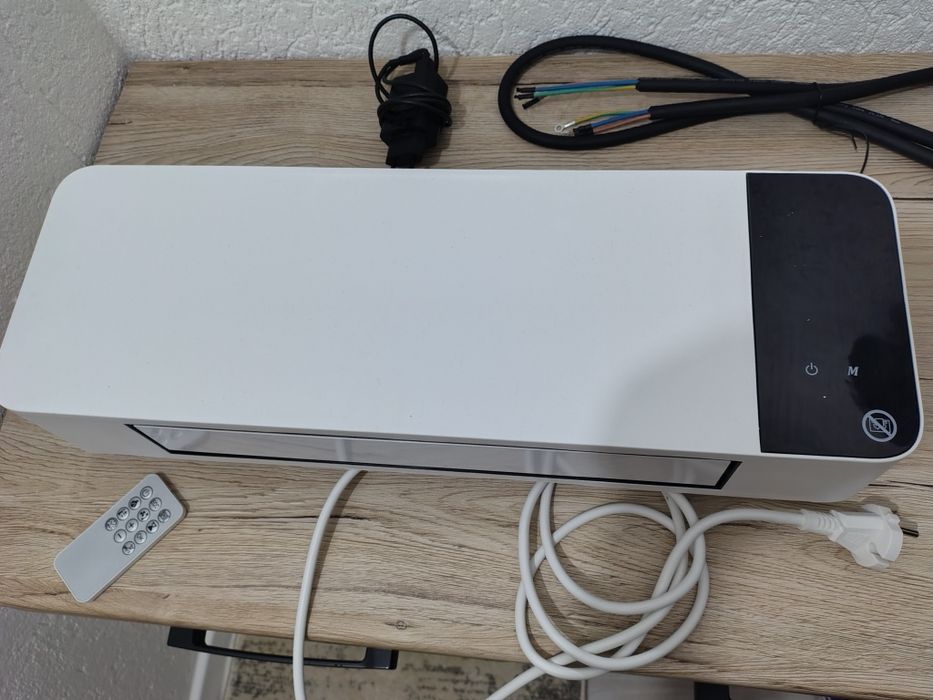 Radiator perete cu telecomanda