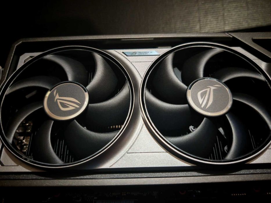 Видео карта ASUS ROG ASTRAL RTX 5090 32GB GDDR7 OC Edition